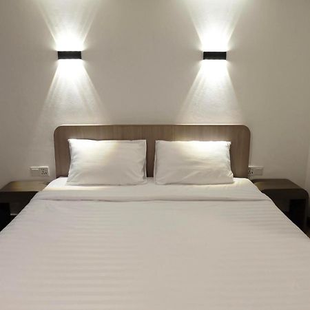 U-Thong Hotel Phitsanulok Eksteriør bilde